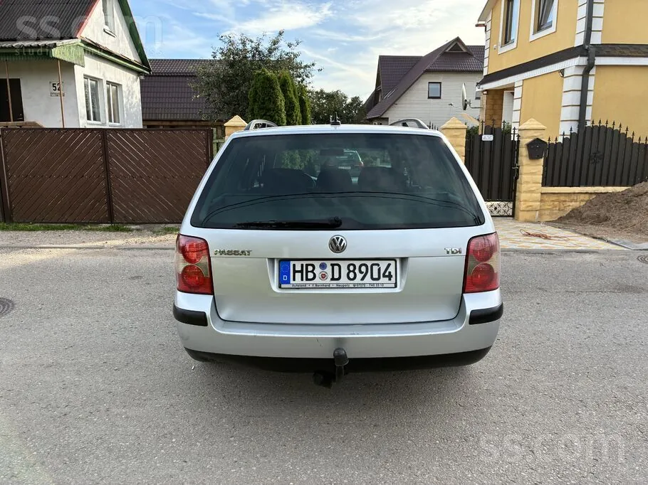 Volkswagen Passat 2003 photo 4