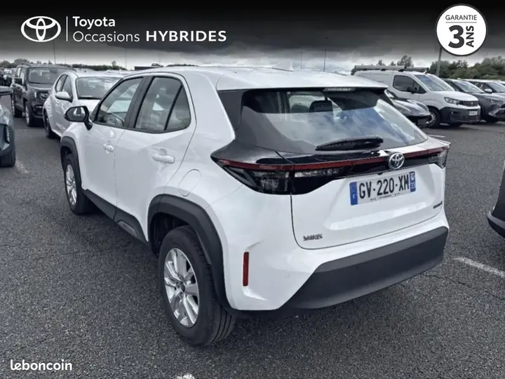 Toyota Yaris Cross 2024 photo 2