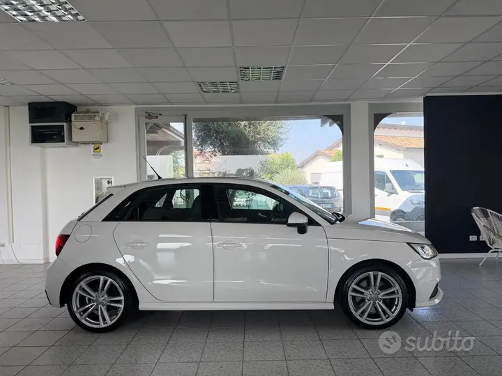 Audi A1 2017 photo 2