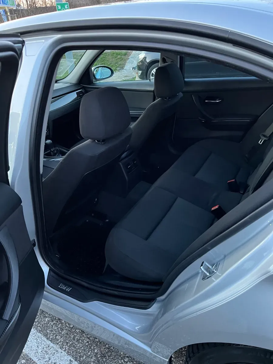 BMW 3 Series 2007 photo 3