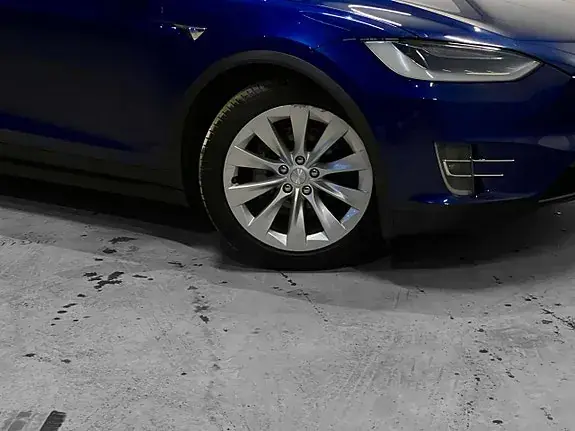 Tesla Model X 2018 photo 5