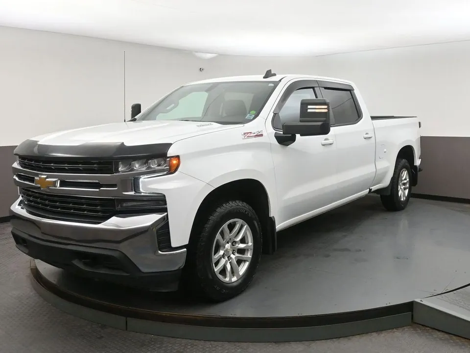 Chevrolet Silverado 1500 2022 photo 3