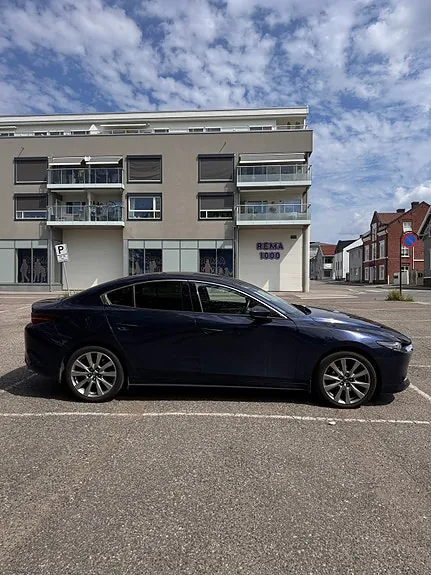 Mazda 3 2020 photo 3