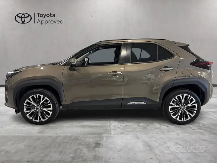 Toyota Yaris Cross 2023 photo 3