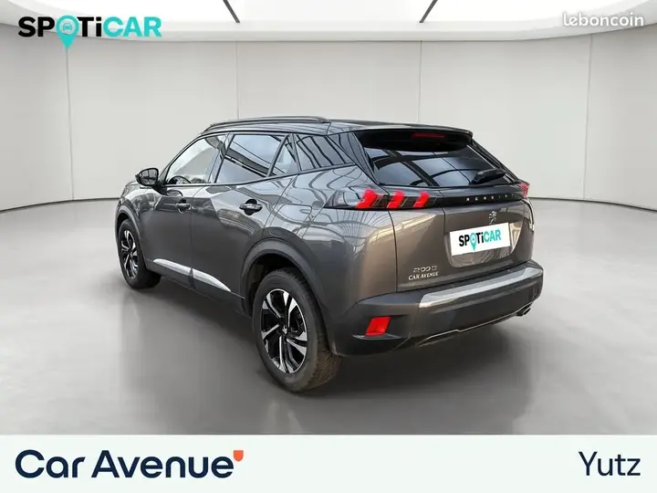 Peugeot 2008 2022 photo 3
