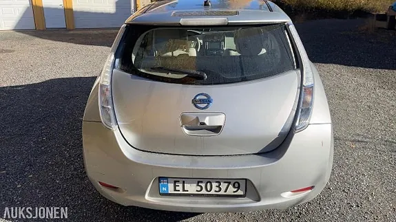 Nissan Leaf 2012 photo 4