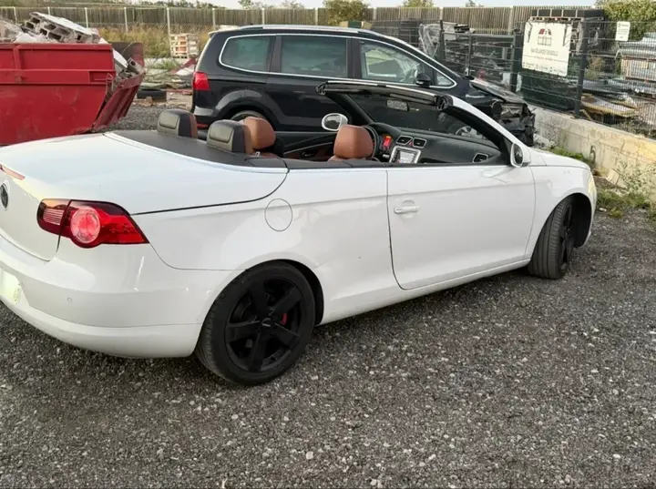 Volkswagen Eos 2007 photo 2