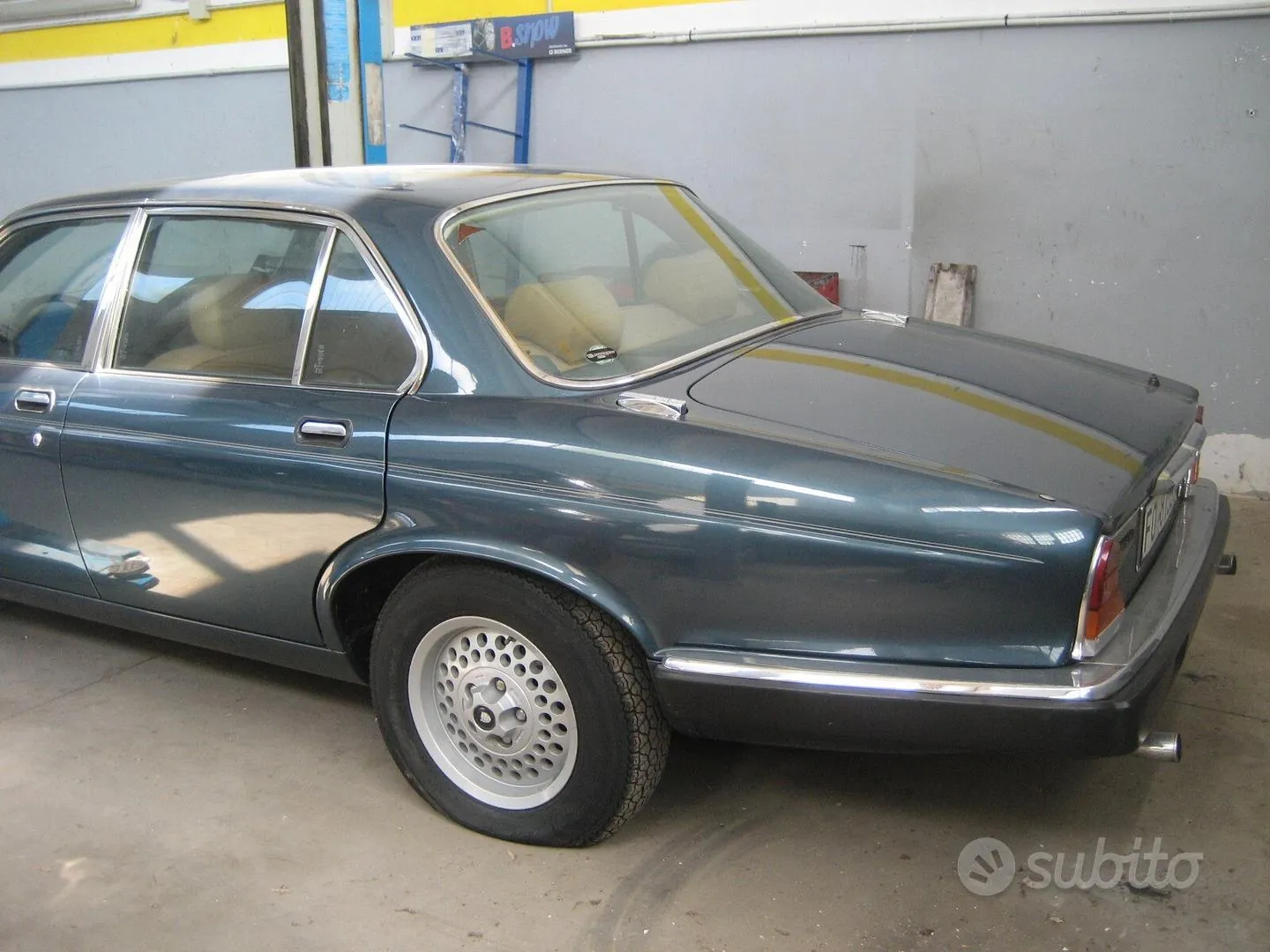Jaguar Xj Sovereign 1983 photo 3