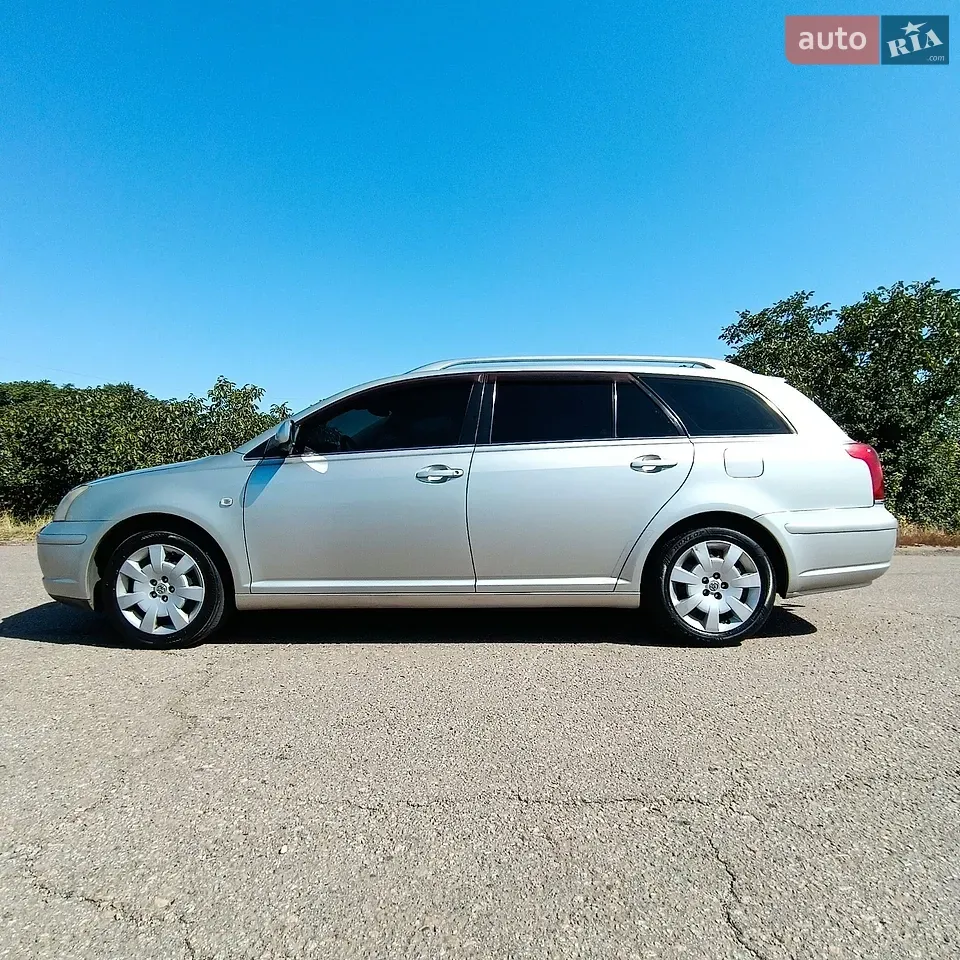 Toyota Avensis 2006 photo 3