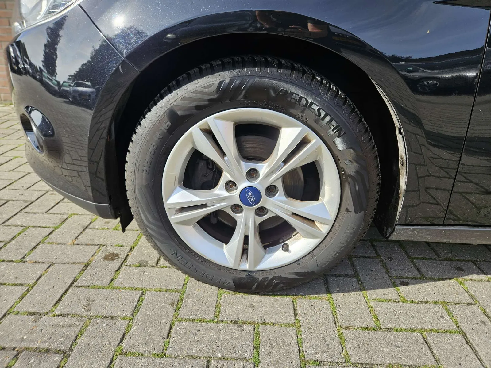Ford Focus 2012 photo 4
