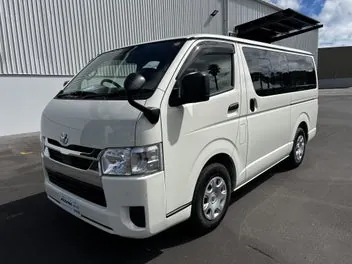 Toyota Hiace 2026 photo 4