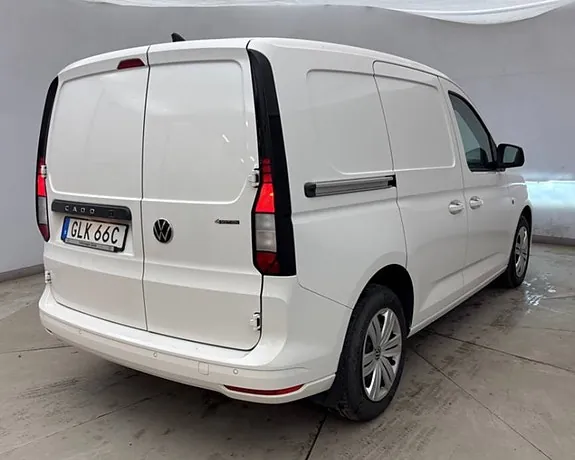 Volkswagen Caddy 2022 photo 2