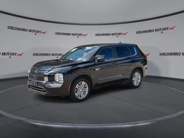 Mitsubishi Outlander 2023 photo 4