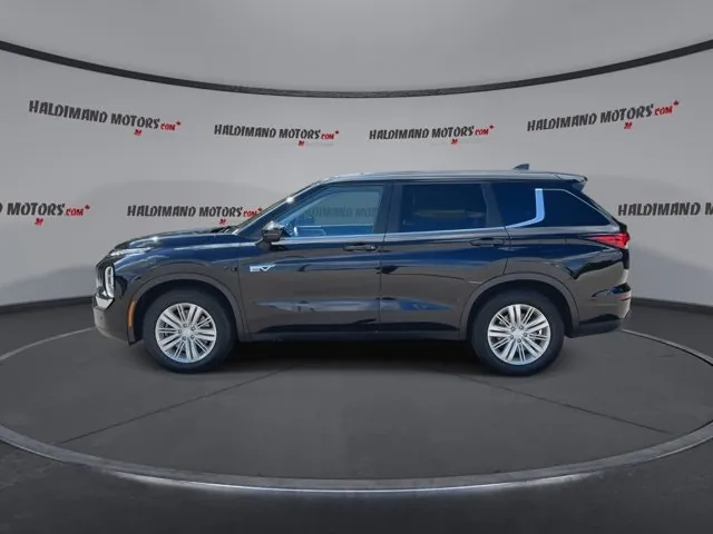 Mitsubishi Outlander 2023 photo 5