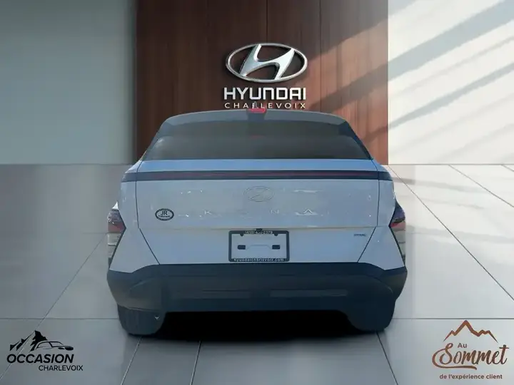 Hyundai Kona 2025 photo 3