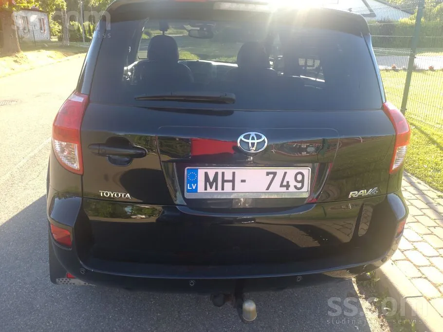 Toyota Rav4 2007 photo 4