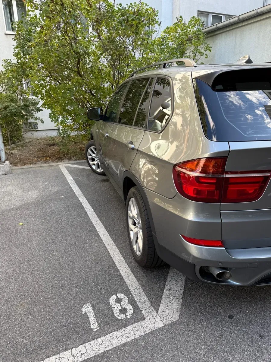 BMW X5 2013 photo 2