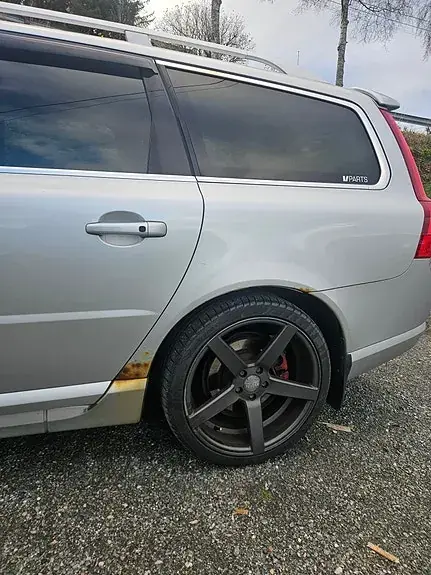 Volvo V70 2010 photo 4