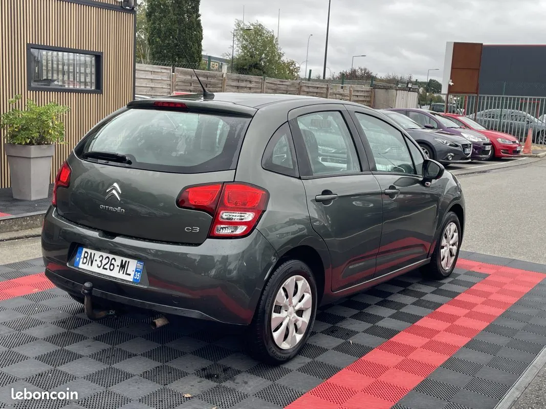Citroen C3 2011 photo 2