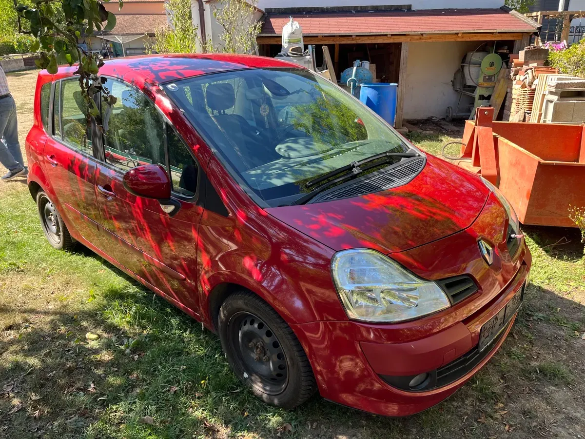 Renault Modus 2009 photo 2