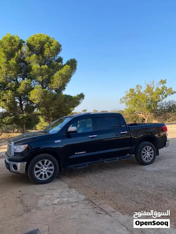 Toyota Tundra 2012 photo 3