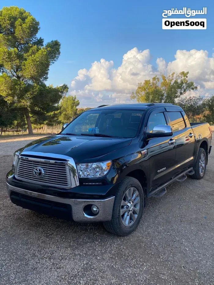 Toyota Tundra 2012 photo 2