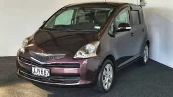 Toyota Ractis 2010 photo 4