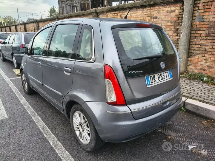 Lancia Musa 2007 photo 2