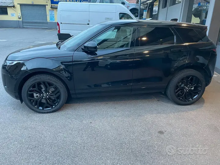 Land Rover Range Rover Evoque 2020 photo 2