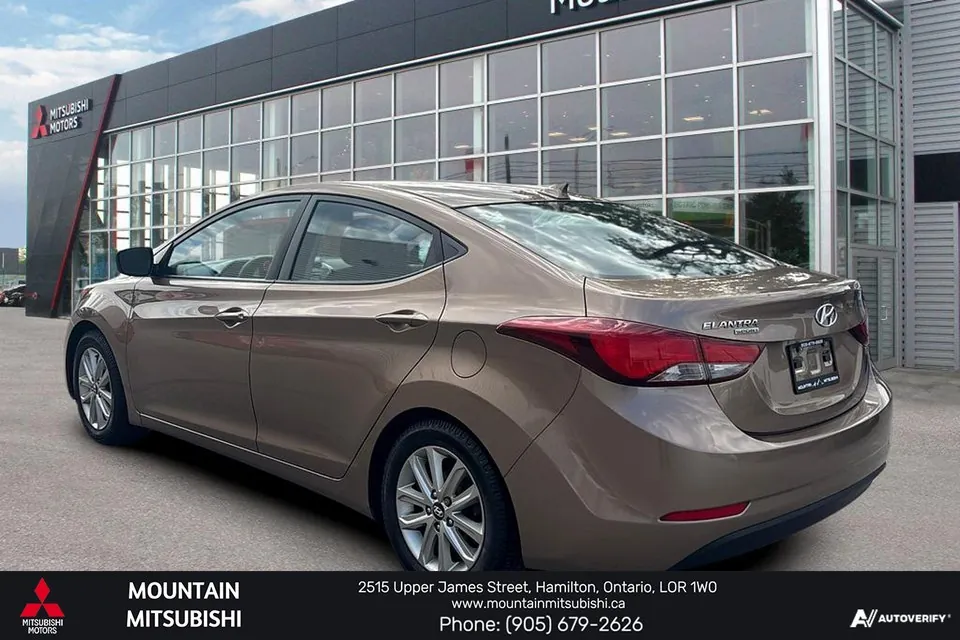 Hyundai Elantra 2015 photo 4