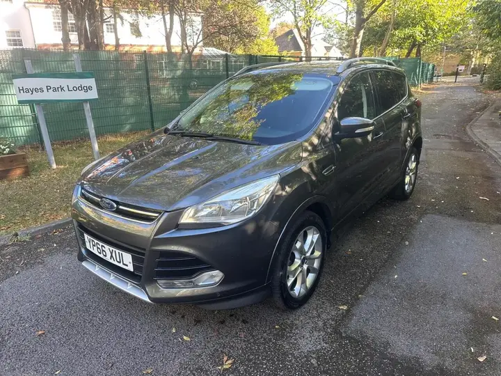 Ford Kuga 2016 photo 3