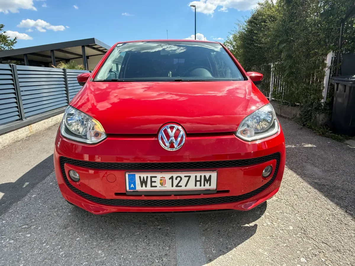 Volkswagen Up 2012 photo 2