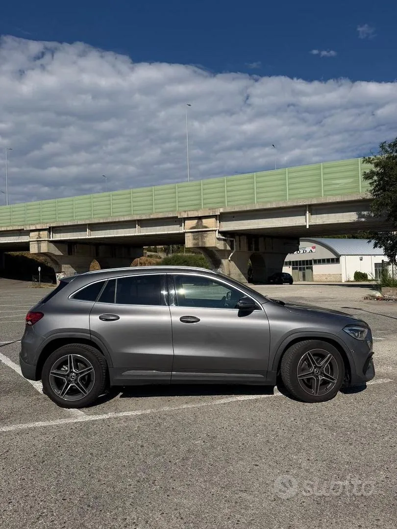 Mercedes-Benz Gla 2020 photo 2