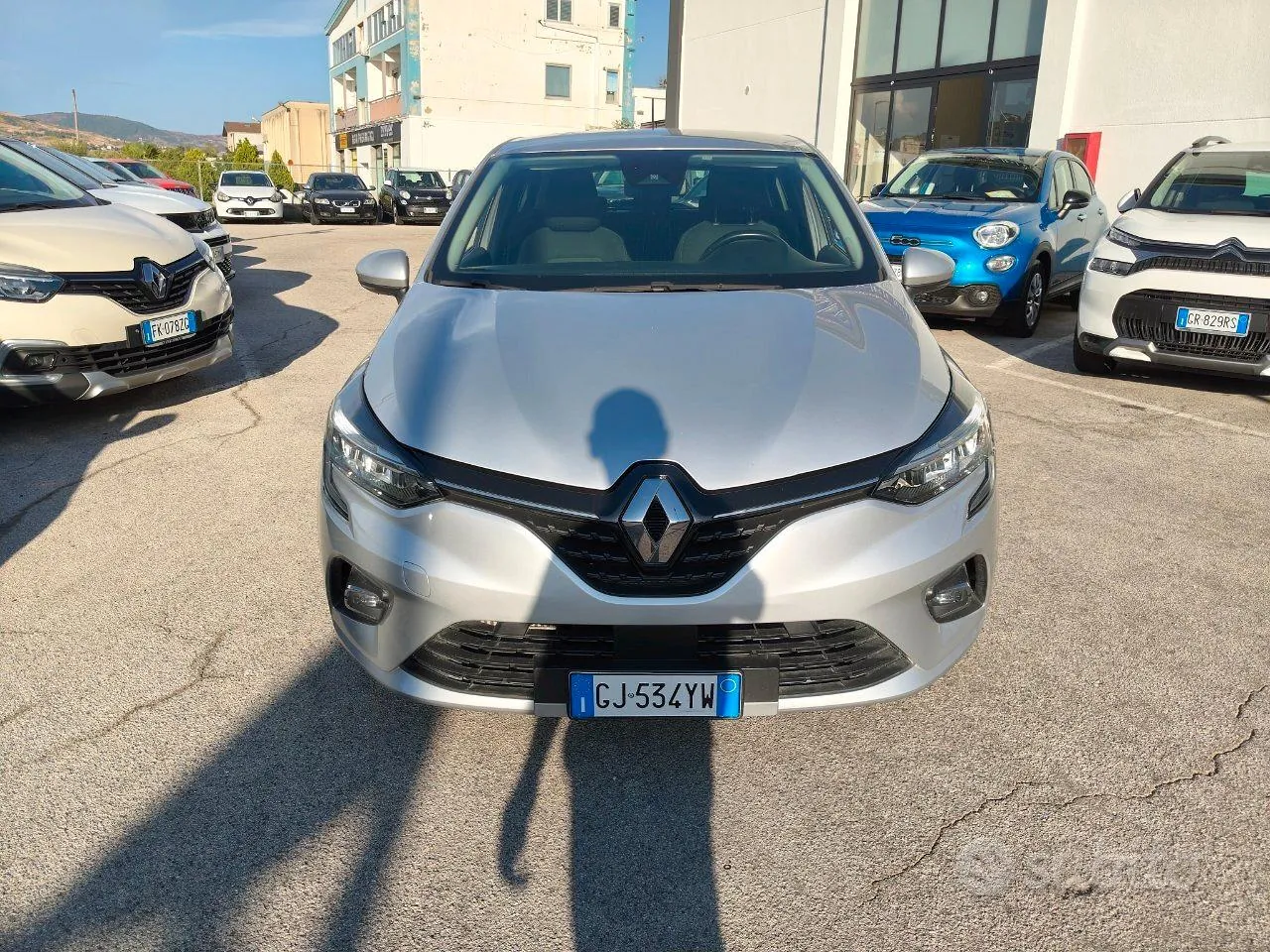 Renault Clio 2022 photo 2