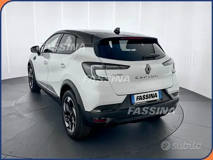Renault Captur 2026 photo 4