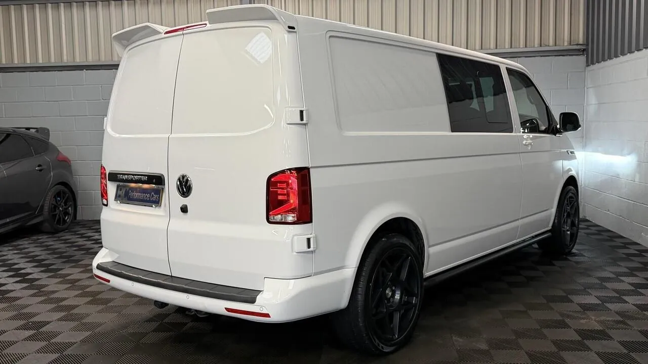 Volkswagen Transporter 2022 photo 4