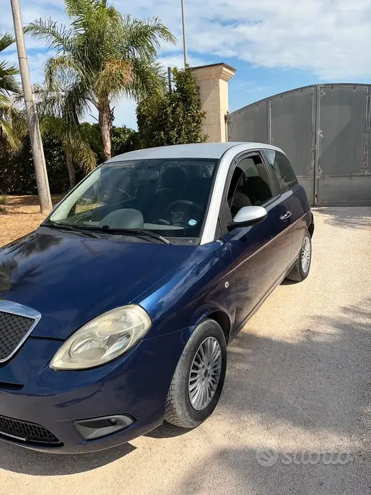 Lancia Ypsilon 2010 photo 3