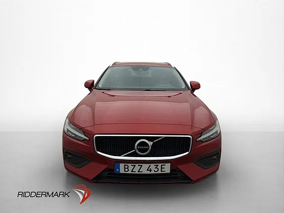 Volvo V60 2021 photo 2