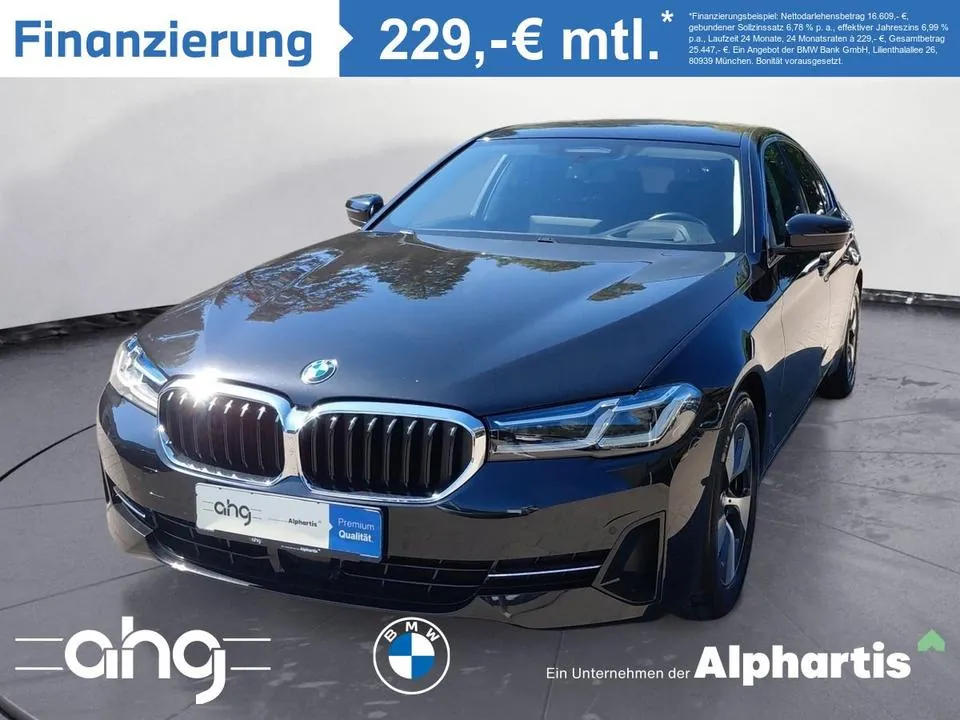 BMW 520I