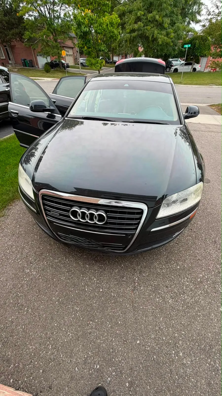 Audi A8 2009 photo 4