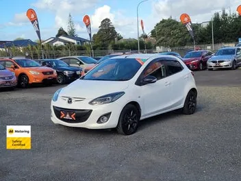 Mazda Demio 2013 photo 4