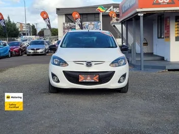 Mazda Demio 2013 photo 3