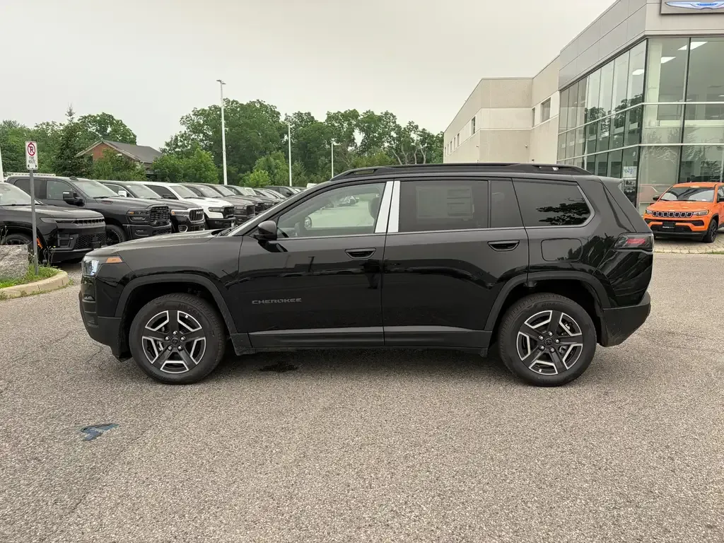 Jeep Cherokee 2026 photo 2