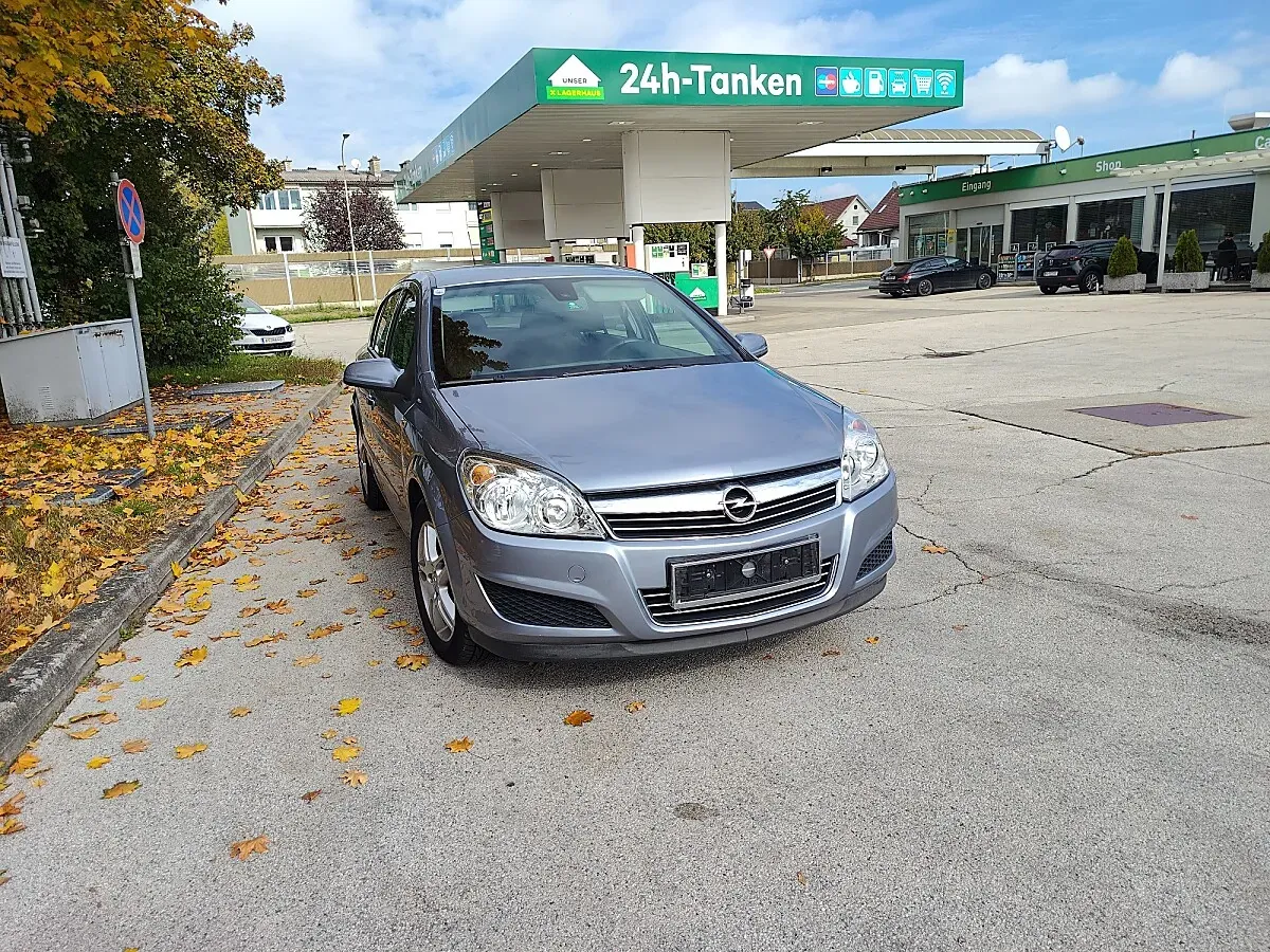 Opel Astra 2007 photo 2
