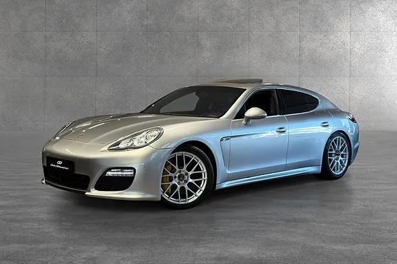 Porsche Panamera 4S 2012 photo 2