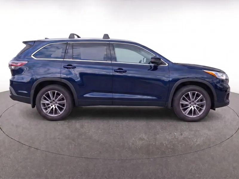 Toyota Highlander 2014 photo 3