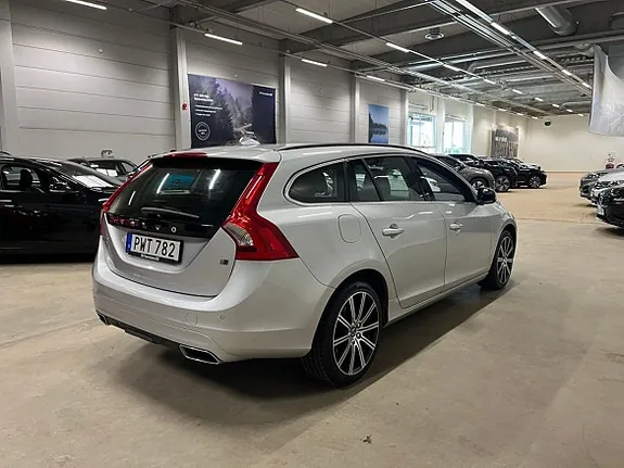 Volvo V60 2018 photo 4