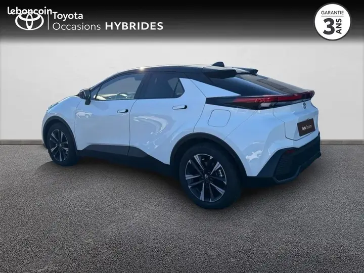 Toyota C-Hr 2026 photo 2