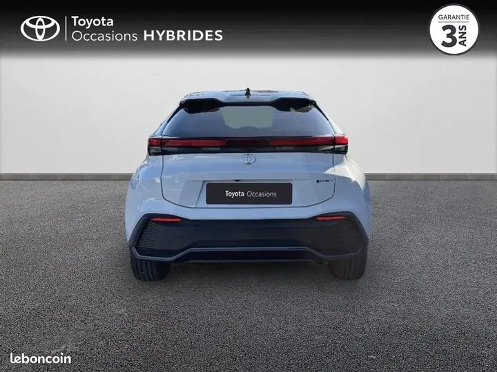 Toyota C-Hr 2026 photo 4