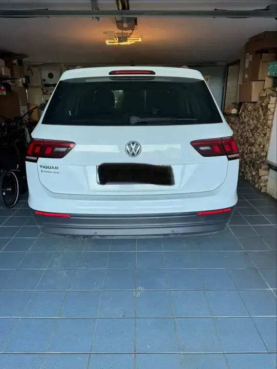 Volkswagen Tiguan 2018 photo 3